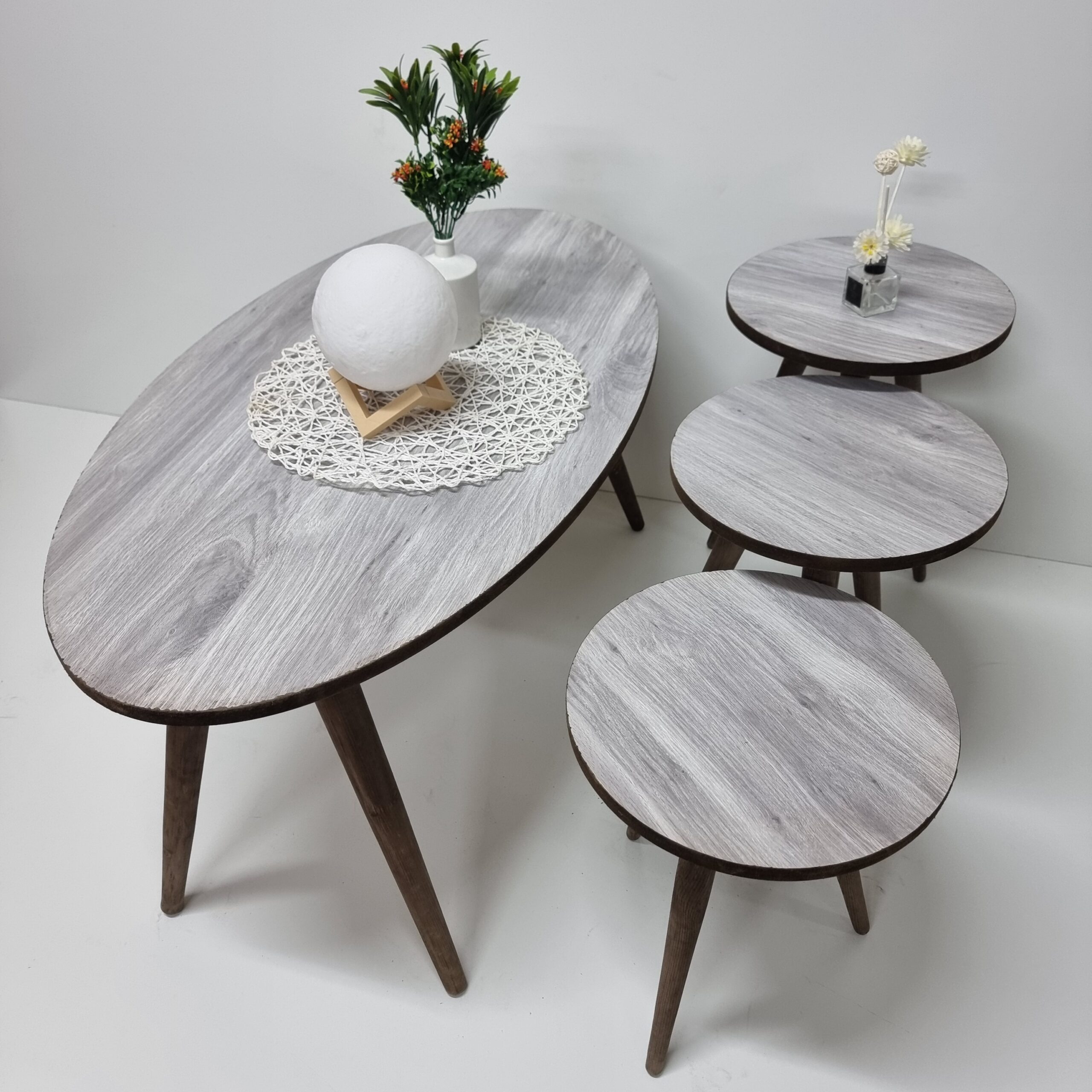Marno Forma – Formica Table Set
