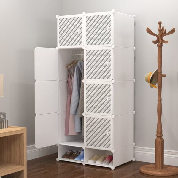 Modular Plastic Wardrobe – Simple and Versatile Design