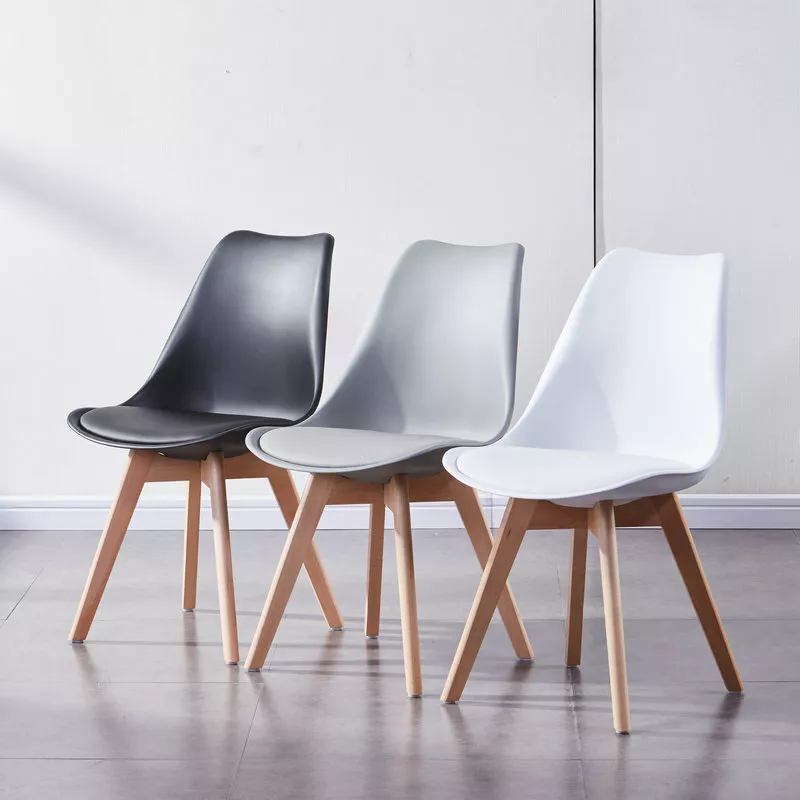 Modern Chair with Wooden Legs – Ergonomic Design & Multiple Colors