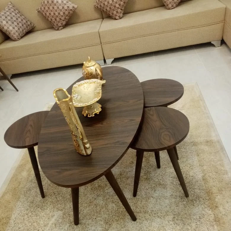 طاولات غرفة المعيشة